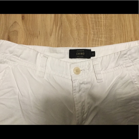 J.CREW WOMENS CHINO SHORTS SZ 2 - Picture 2 of 3